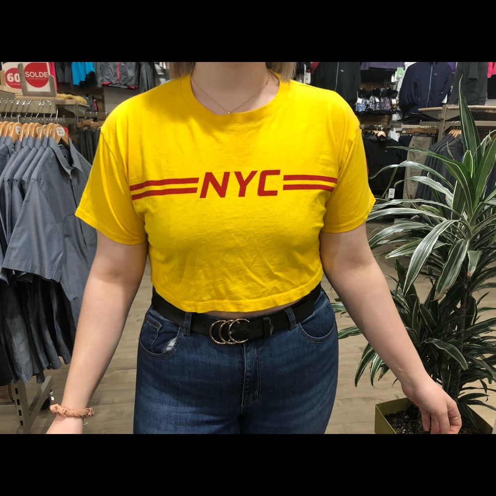 NYC crop top shirt